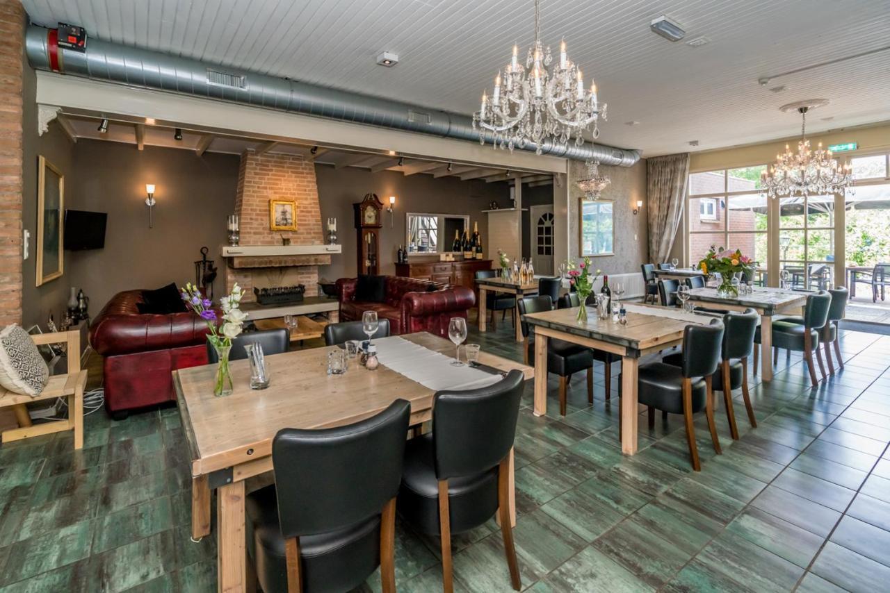 Hotel-Restaurant Van Der Weijde Noordgouwe Bagian luar foto