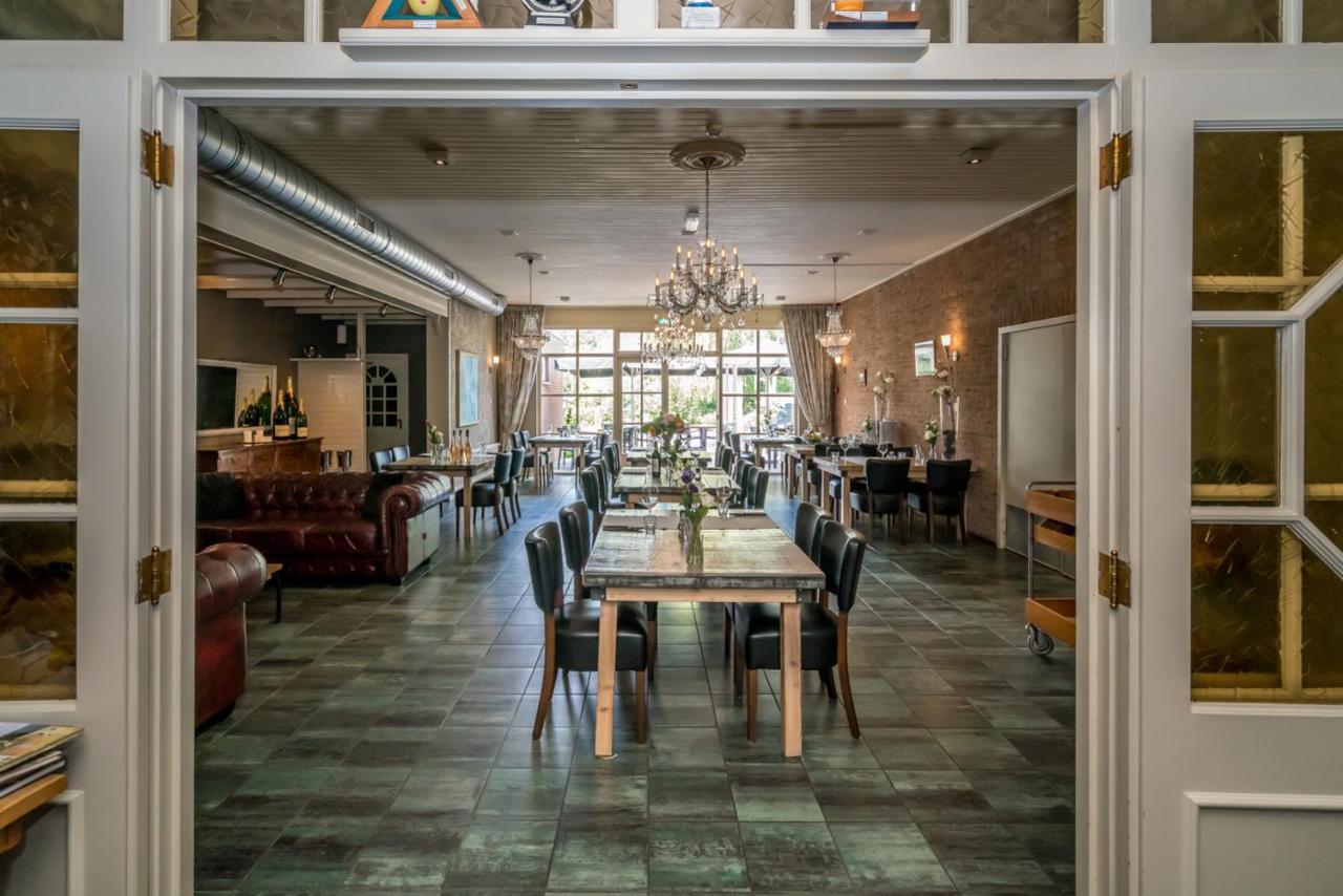 Hotel-Restaurant Van Der Weijde Noordgouwe Bagian luar foto