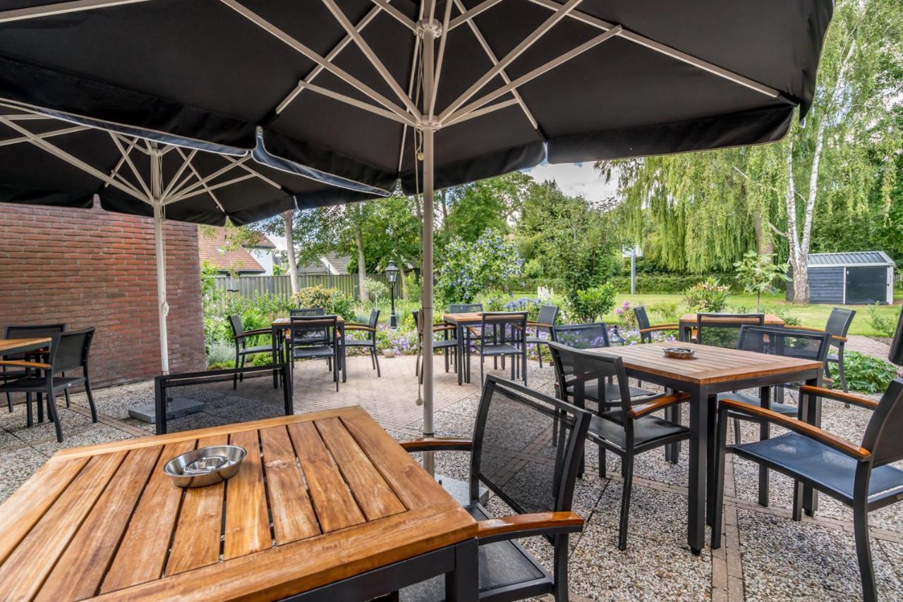 Hotel-Restaurant Van Der Weijde Noordgouwe Bagian luar foto