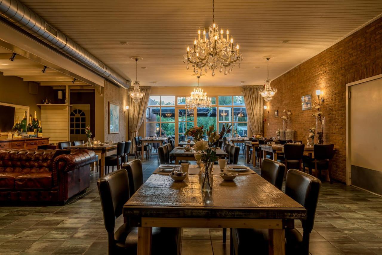 Hotel-Restaurant Van Der Weijde Noordgouwe Bagian luar foto
