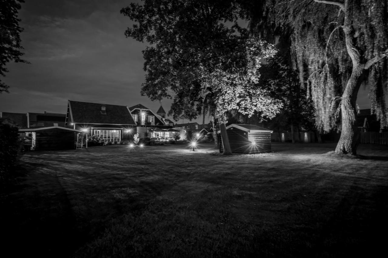 Hotel-Restaurant Van Der Weijde Noordgouwe Bagian luar foto
