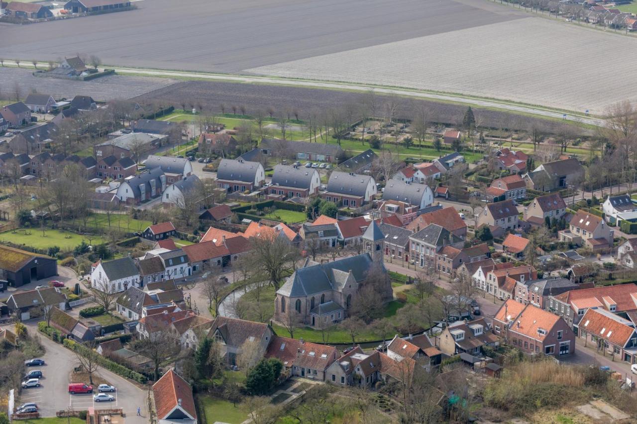 Hotel-Restaurant Van Der Weijde Noordgouwe Bagian luar foto